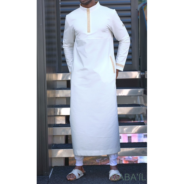 Qamis Long - Blanc Cassé et Broderie Doré - Qaba'il : Eminence