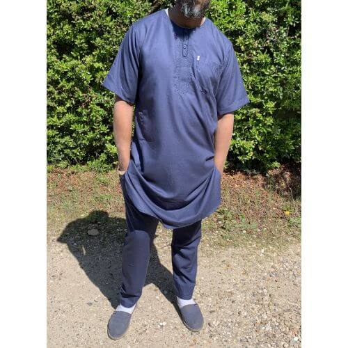 Qamis Pakistanais sans Col, Manche Courte - Tissu Coton Bleu Nuit - Qamis Court + Pantalon - Afaq Qamis Pakistanais sans Col, Manche Courte - Tissu Coton Bleu Nuit - Qamis Court + Pantalon - Afaq