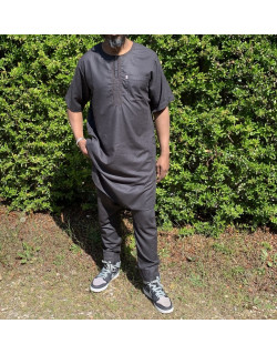 Qamis Pakistanais sans Col, Manche Courte - Tissu Coton Noir - Qamis Court + Pantalon - Afaq