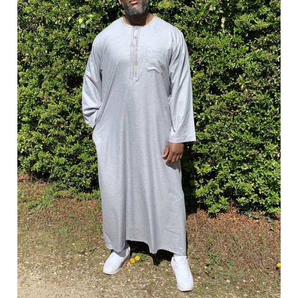 Qamis Long Omani Sans Col - Tissu Coton Gris Clair - Manche Longue Style Ikaf -Afaq