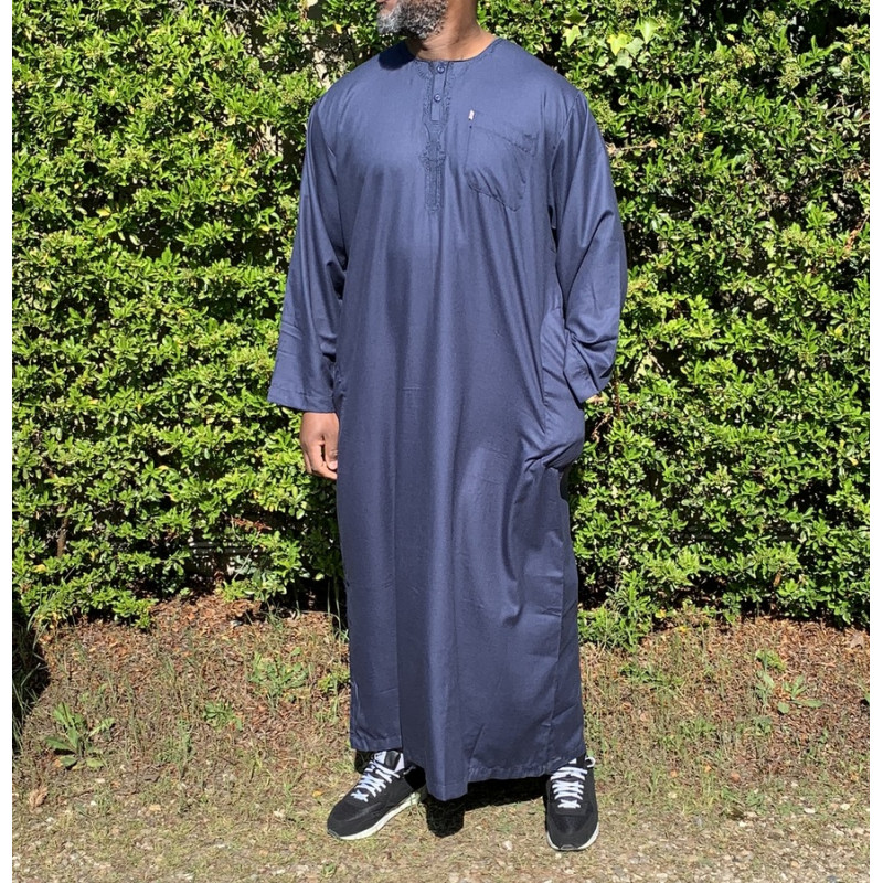 Qamis Long Omani Sans Col - Tissu Coton Bleu Nuit - Manche Longue Style Ikaf -Afaq Qamis Long Omani Sans Col - Tissu Coton Bleu Nuit - Manche Longue Style Ikaf -Afaq
