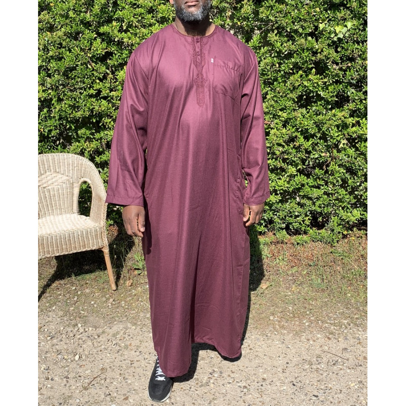 Qamis Long Omani Sans Col - Tissu Coton Bordeaux - Manche Longue Style Ikaf -Afaq Qamis Long Omani Sans Col - Tissu Coton Bordeaux - Manche Longue Style Ikaf -Afaq