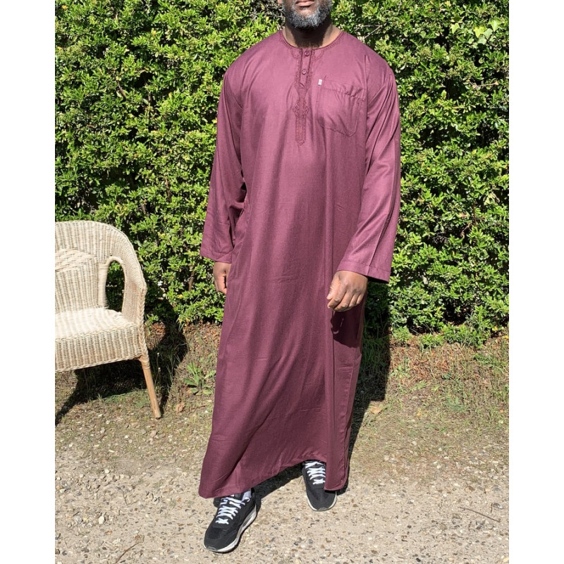 Qamis Long Omani Sans Col - Tissu Coton Bordeaux - Manche Longue Style Ikaf -Afaq Qamis Long Omani Sans Col - Tissu Coton Bordeaux - Manche Longue Style Ikaf -Afaq
