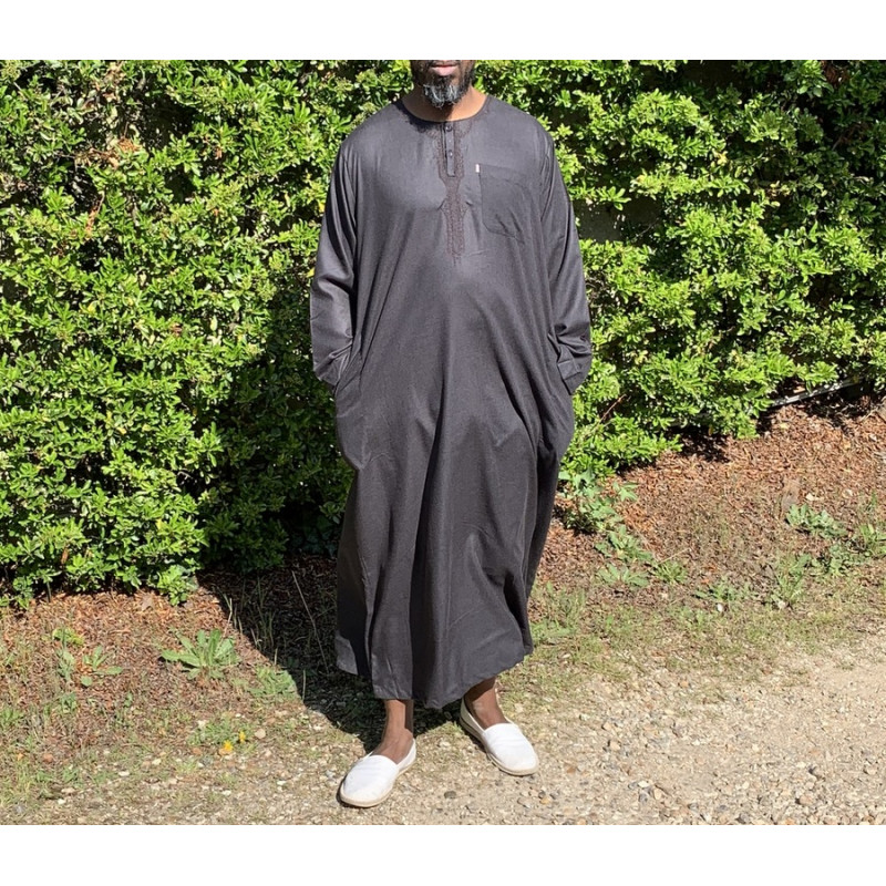 Qamis Long Omani Sans Col - Tissu Coton Noir - Manche Longue Style Ikaf -Afaq