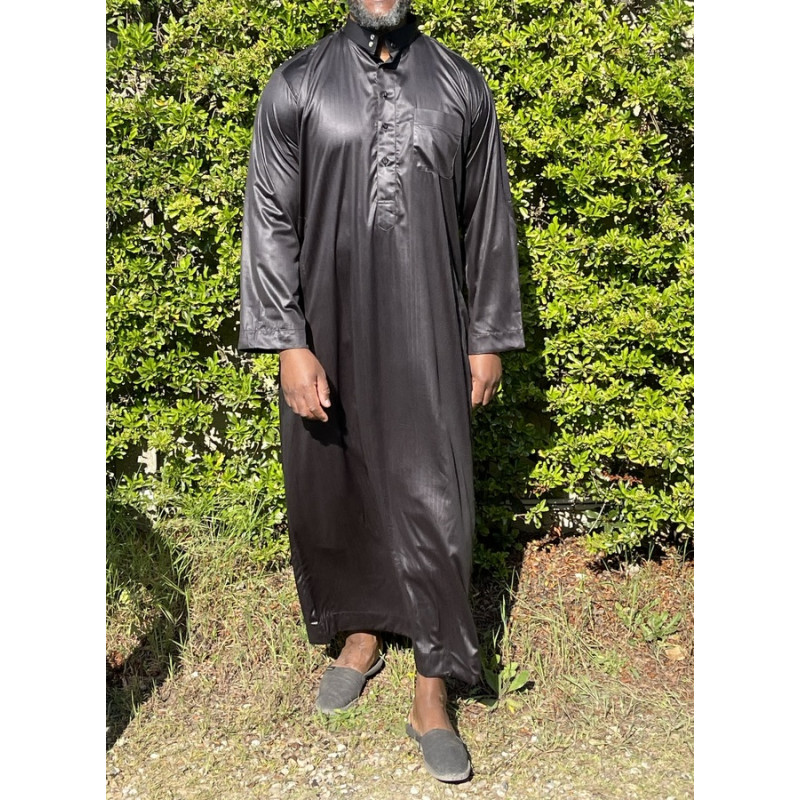 Qamis Long Saoudien De Luxe à Col - Tissu Glacé Noir - Manche Longue Style Haramain ou Daffah -Afaq