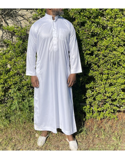 Qamis Long Saoudien de Luxe à Col - Tissu Glacé Blanc - Manche Longue Style Haramain ou Daffah -Afaq