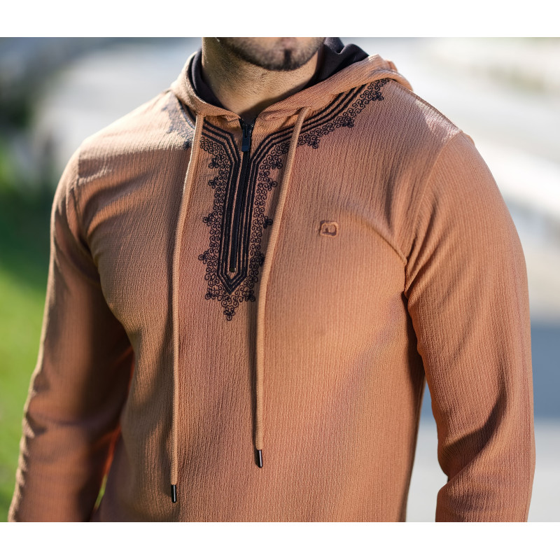 Sweat Camel Qaba'il : Etniz Relief Sweat Camel Qaba'il : Etniz Relief