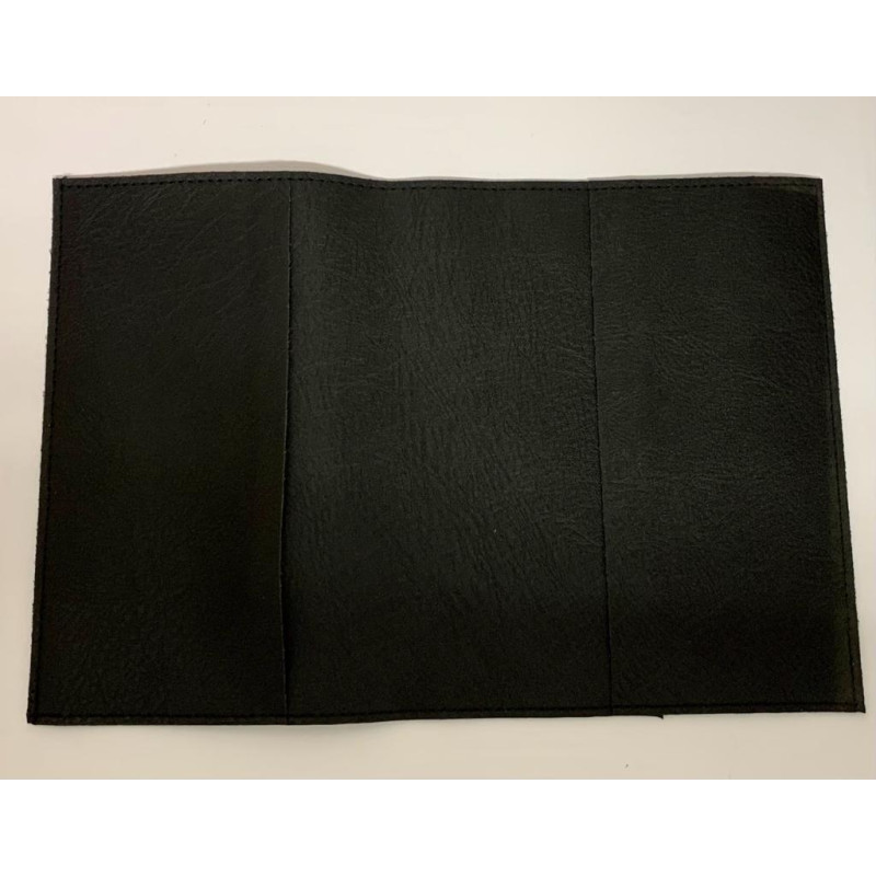 Protège Coran ou Livre - Format : 14,50 x 20 cm - Noir -- Simili Cuir - Edition Sana Protège Coran ou Livre - Format : 14,50 x 20 cm - Noir -- Simili Cuir - Edition Sana