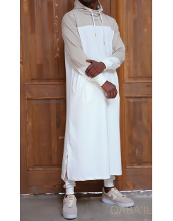 Qamis Long Delta - Ecru et Beige - Qaba'il : Bi-Matière à Capuche