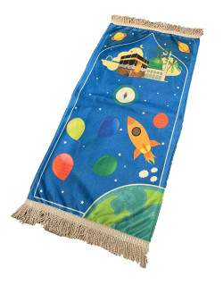 Tapis de Prière Bleu pour Enfant avec Planètes et Mekka et Medina Mounawara - Dimension 42 x 87 cm
