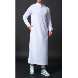 Qamis Subtile Long Blanc avec Broderie Vert Qaba'il