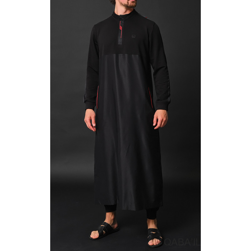 Qamis Subtile Long Noir avec Broderie Rouge Qaba'il