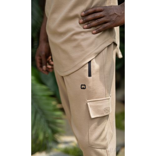 Ensemble IGO : Sarouel Cargo et T-shirt Camel, Qaba'il