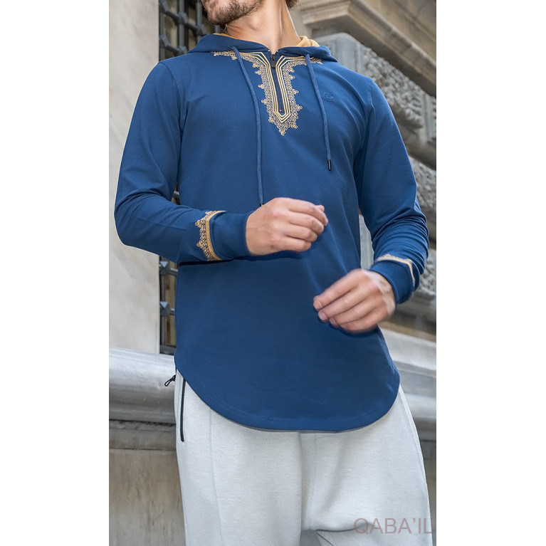 Sweat Bleu et Broderie Or - Qaba'il : Etniz MA W24