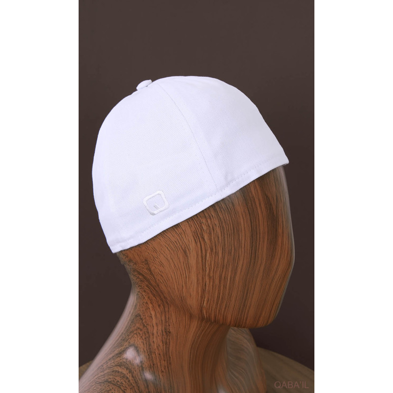 Casquettes Docker Blanc Élastiques - Redéfinissez Votre Style avec DOCKAP : Qabail: