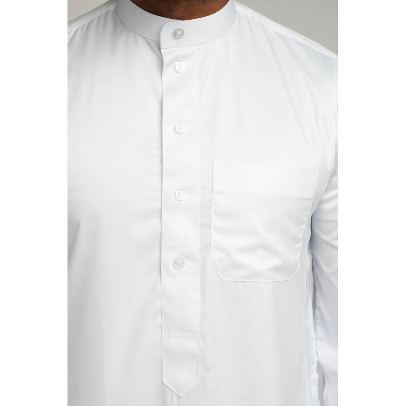 Qamis Homme : Blanc en tissu glacé Coréen, élégance et qualité - Soundouss